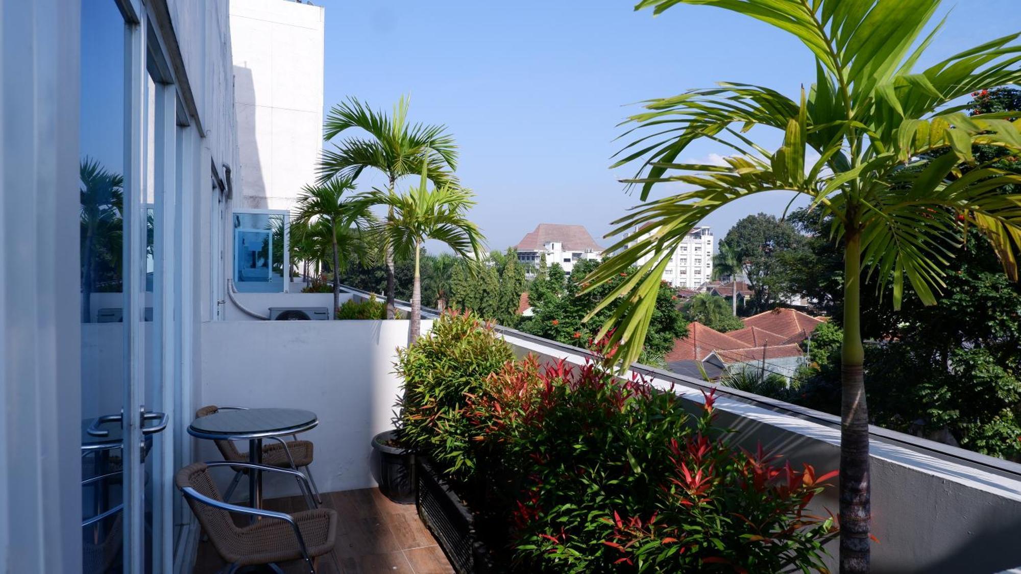 Swiss-Belinn Malang Exteriör bild